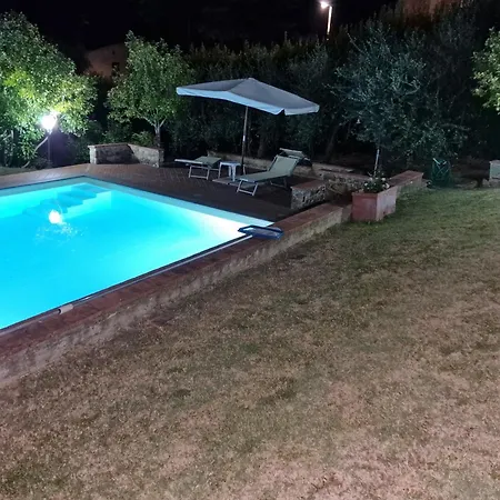 بيت ضيافة Oliveta سان جيمينيانو