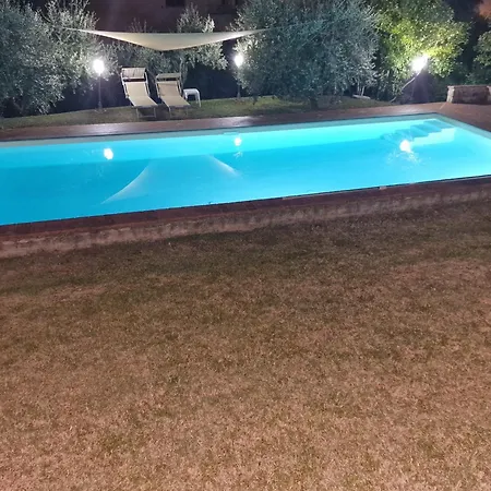 Oliveta بيت ضيافة سان جيمينيانو