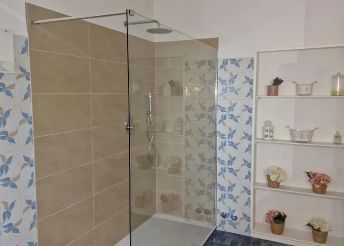 بيت ضيافة Oliveta سان جيمينيانو