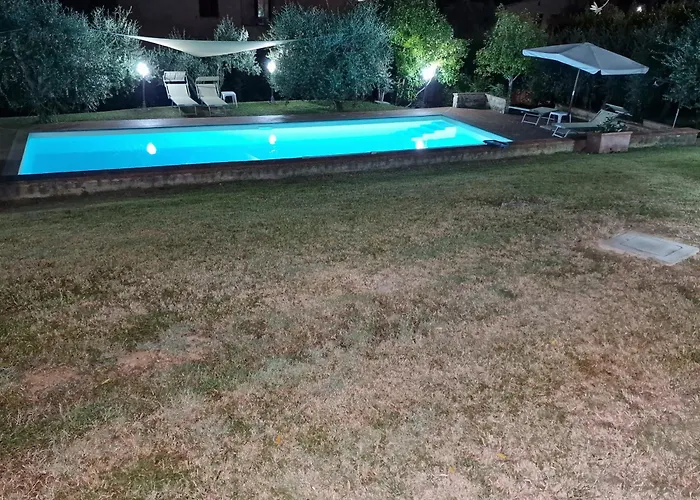 Oliveta بيت ضيافة سان جيمينيانو