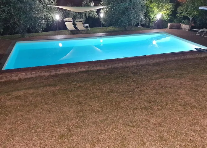 Oliveta بيت ضيافة سان جيمينيانو