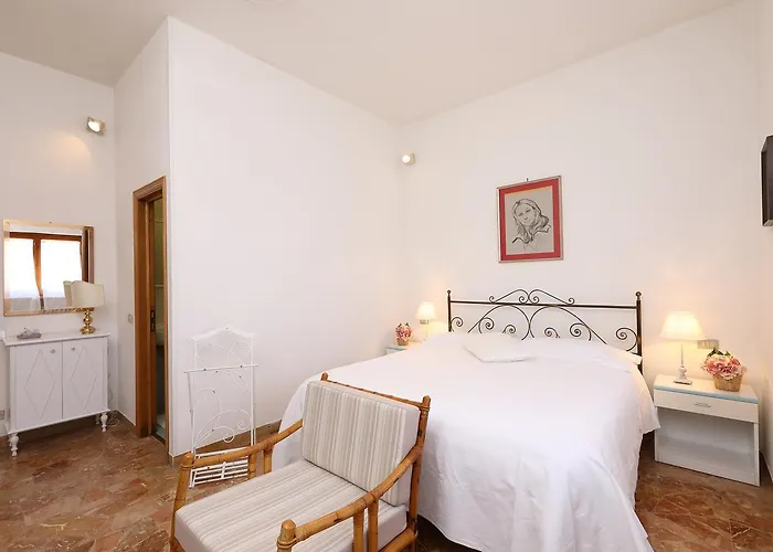 Oliveta 4*